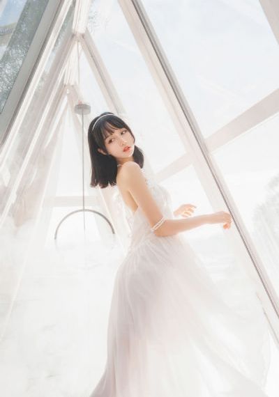 蜜桃综合在线_DVD完整视频观看